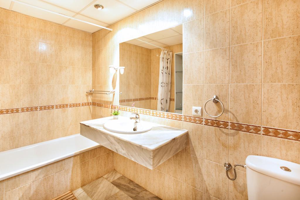 2035-Lovely 1 bedrooms sea view apartment Manilva Buitenkant foto