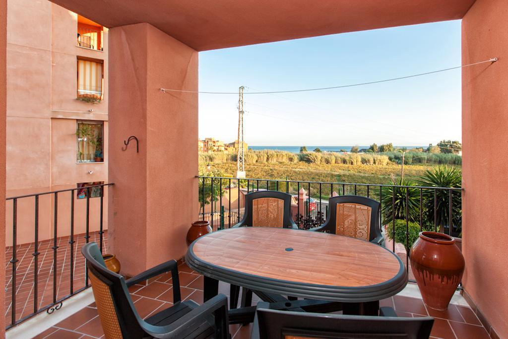 2035-Lovely 1 bedrooms sea view apartment Manilva Buitenkant foto