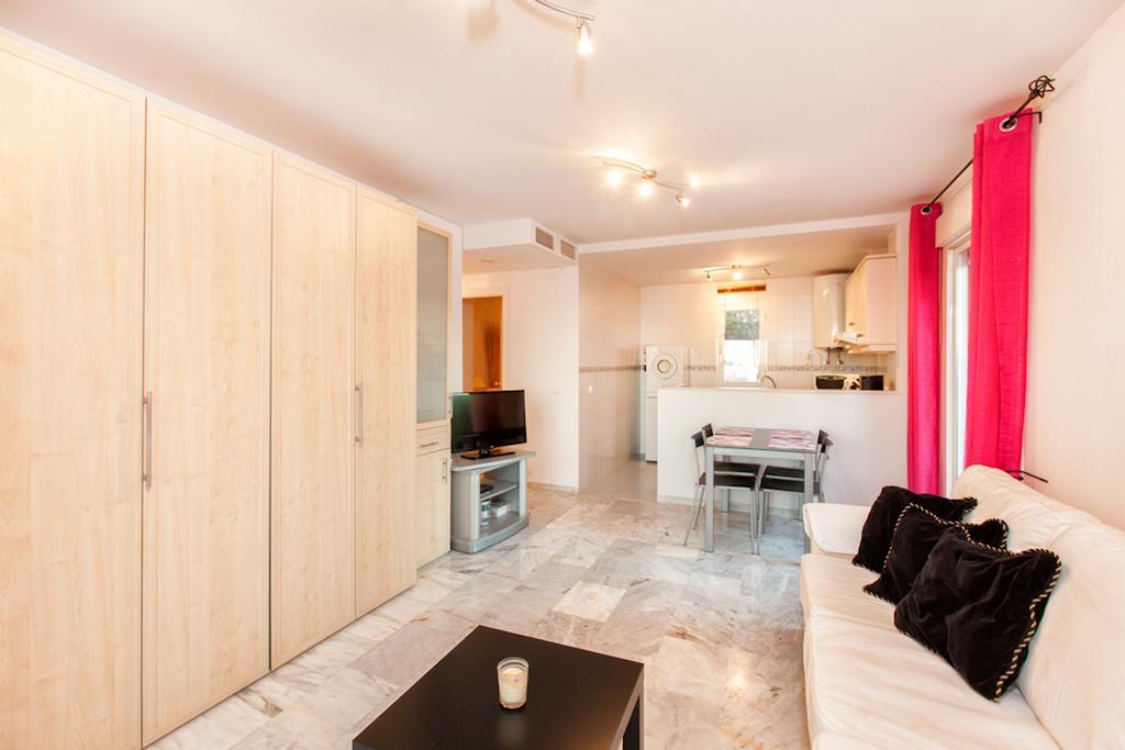 2035-Lovely 1 bedrooms sea view apartment Manilva Buitenkant foto